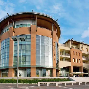 https://hotel-residence-portus-portogruaro.hotelinveneto.com