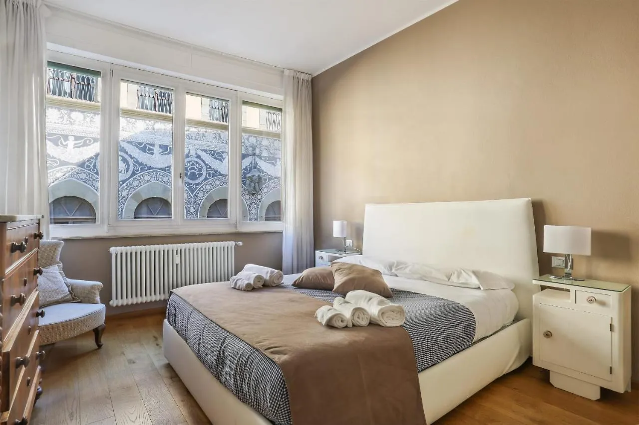 Luxury Pontevecchio Duplex 5 Stars Apartment Florence