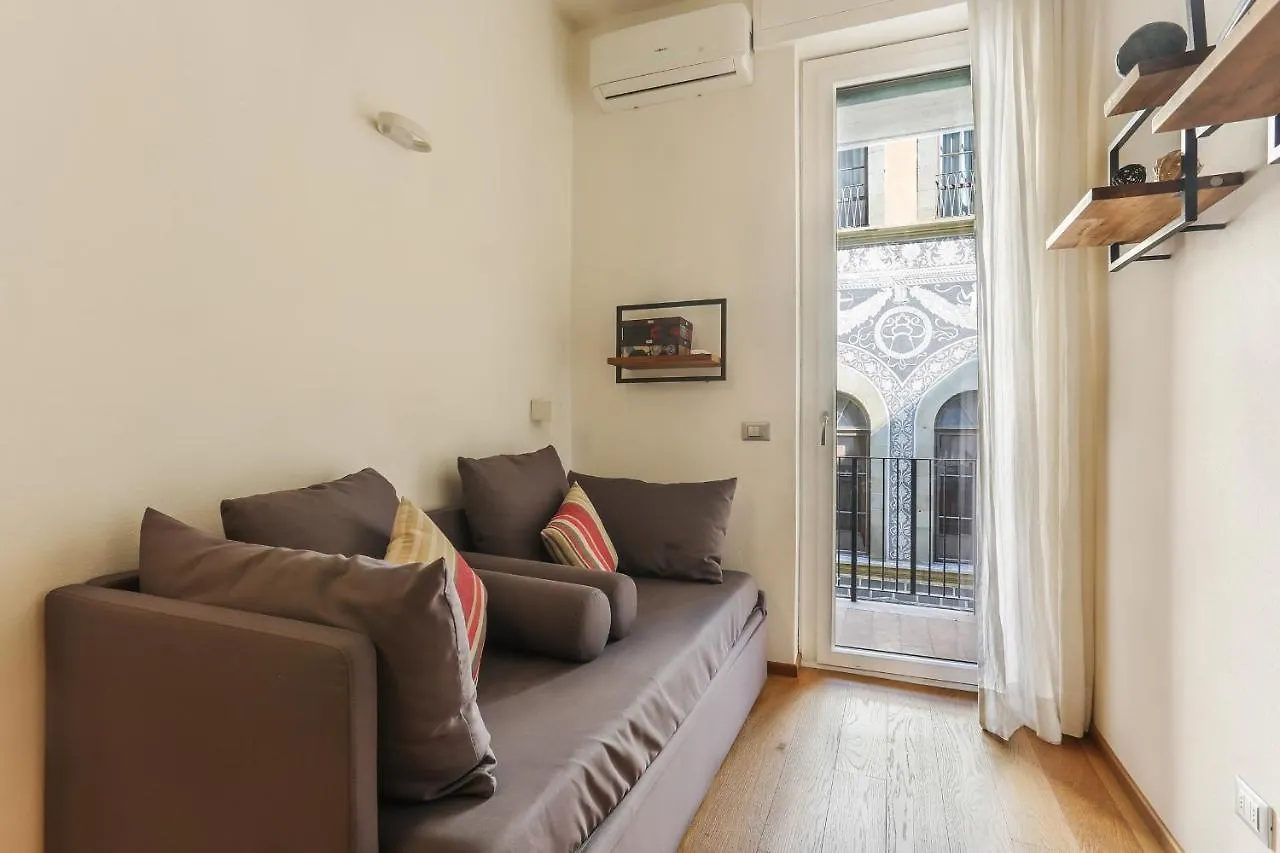Luxury Pontevecchio 5 Stars Apartment フィレンツェ